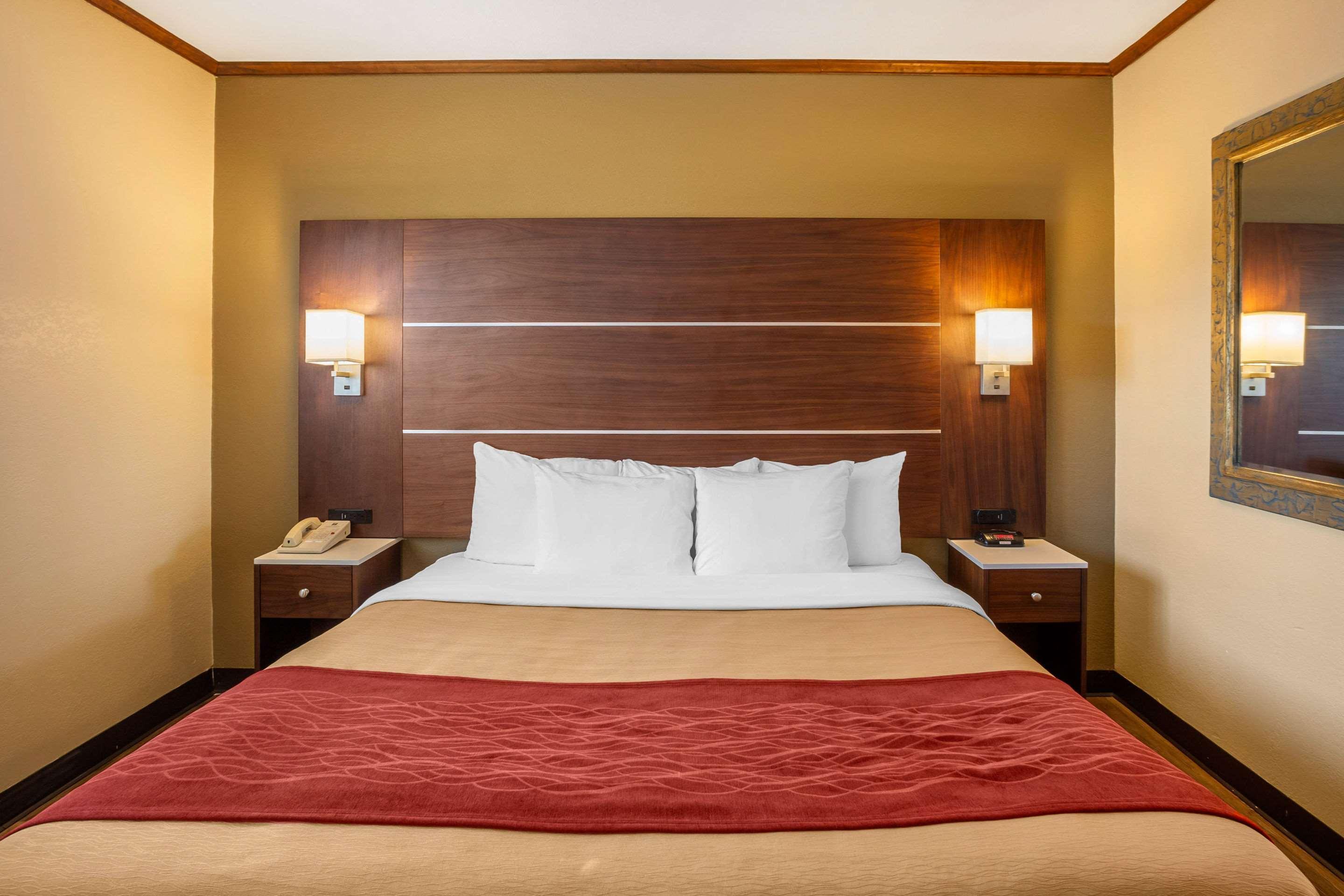 Comfort Inn San Diego Airport At The Harbor מראה חיצוני תמונה