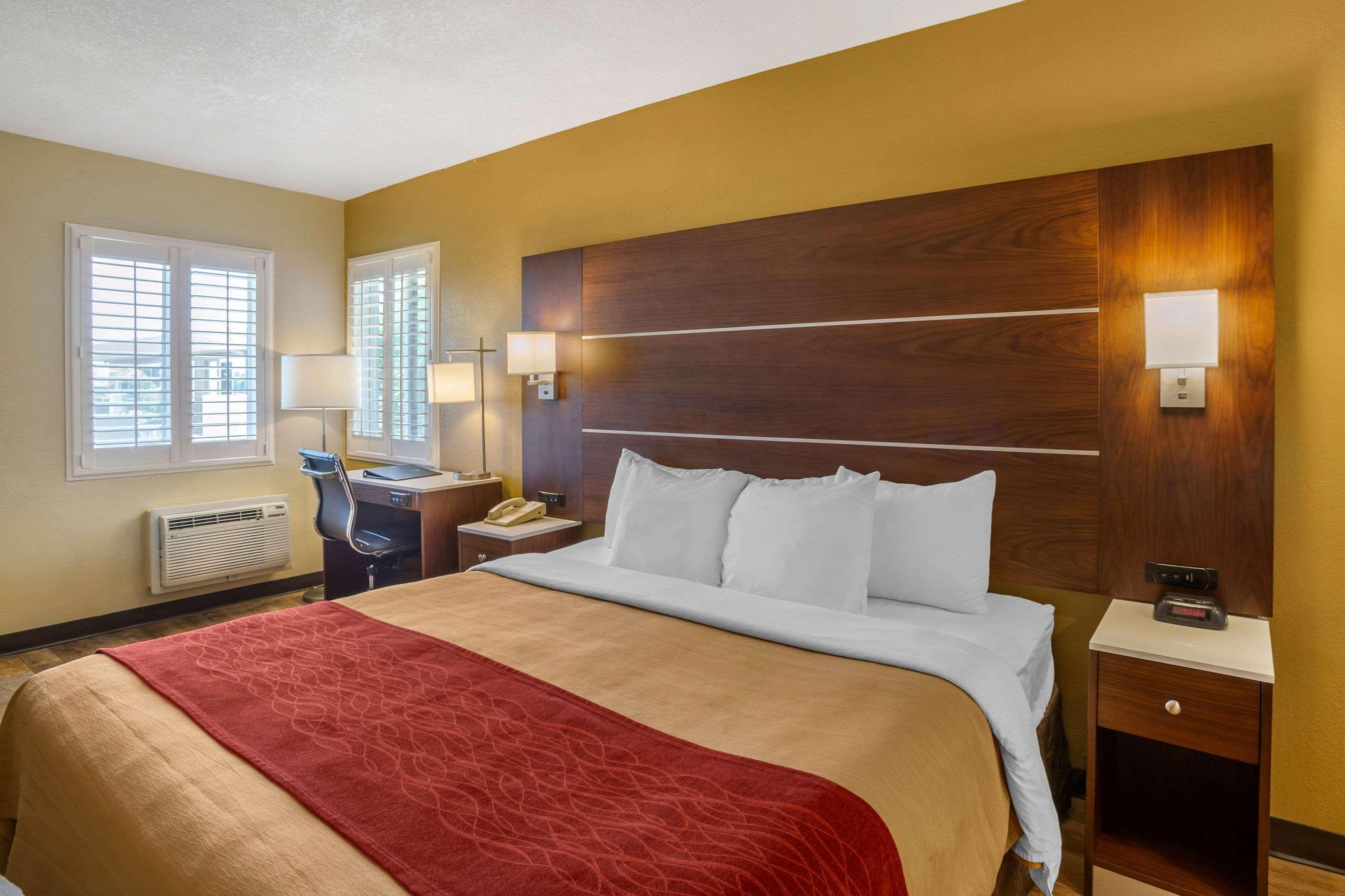 Comfort Inn San Diego Airport At The Harbor מראה חיצוני תמונה