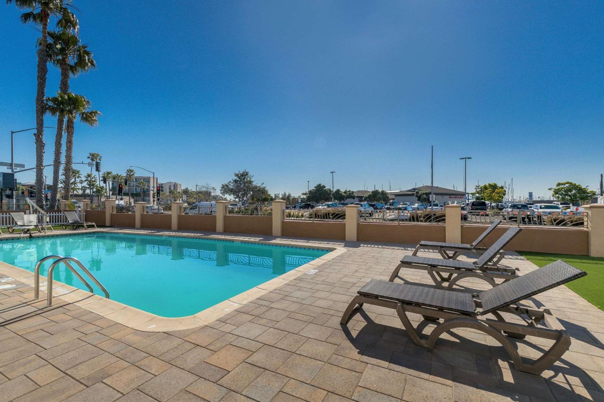 Comfort Inn San Diego Airport At The Harbor מראה חיצוני תמונה