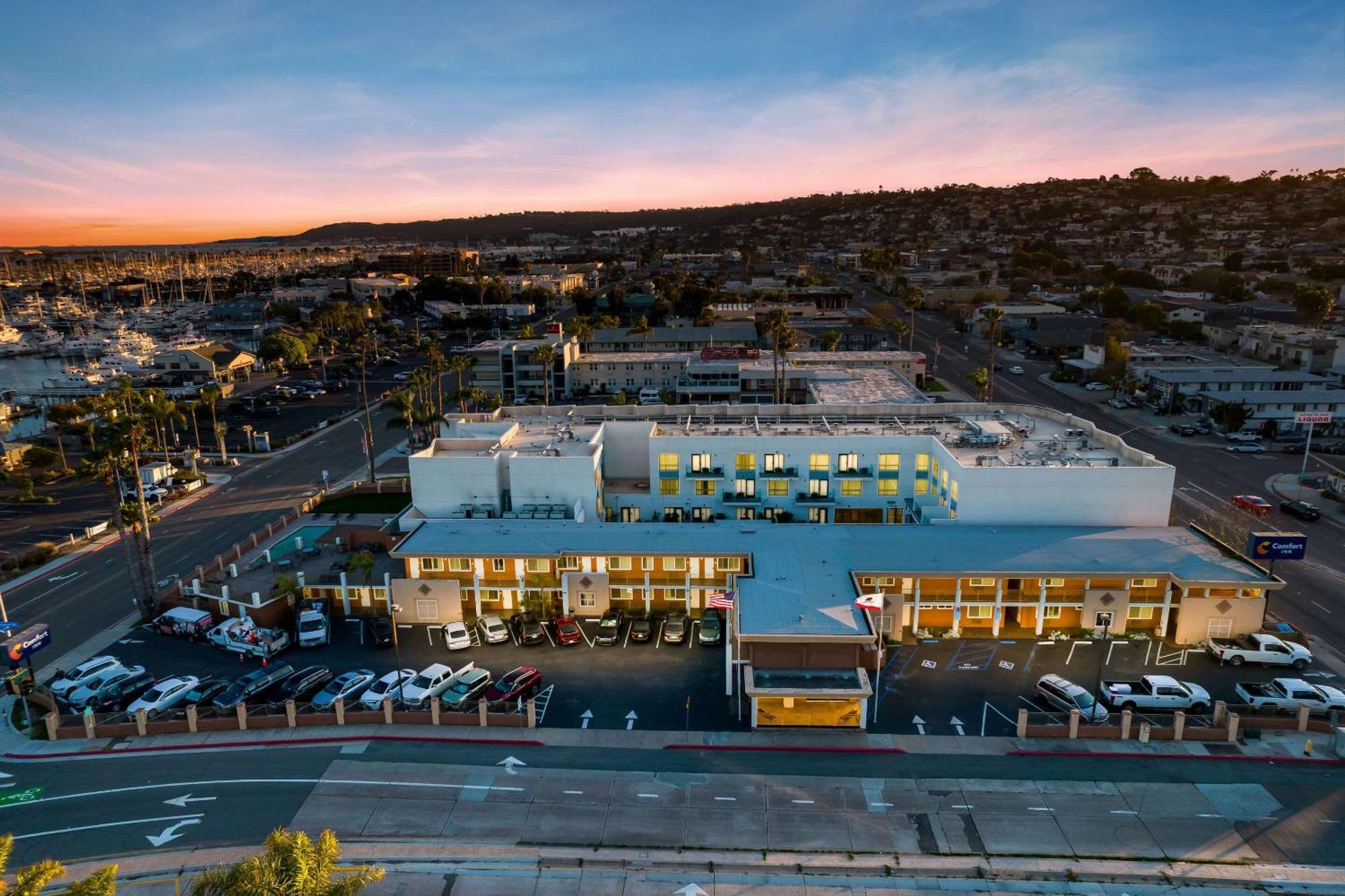 Comfort Inn San Diego Airport At The Harbor מראה חיצוני תמונה