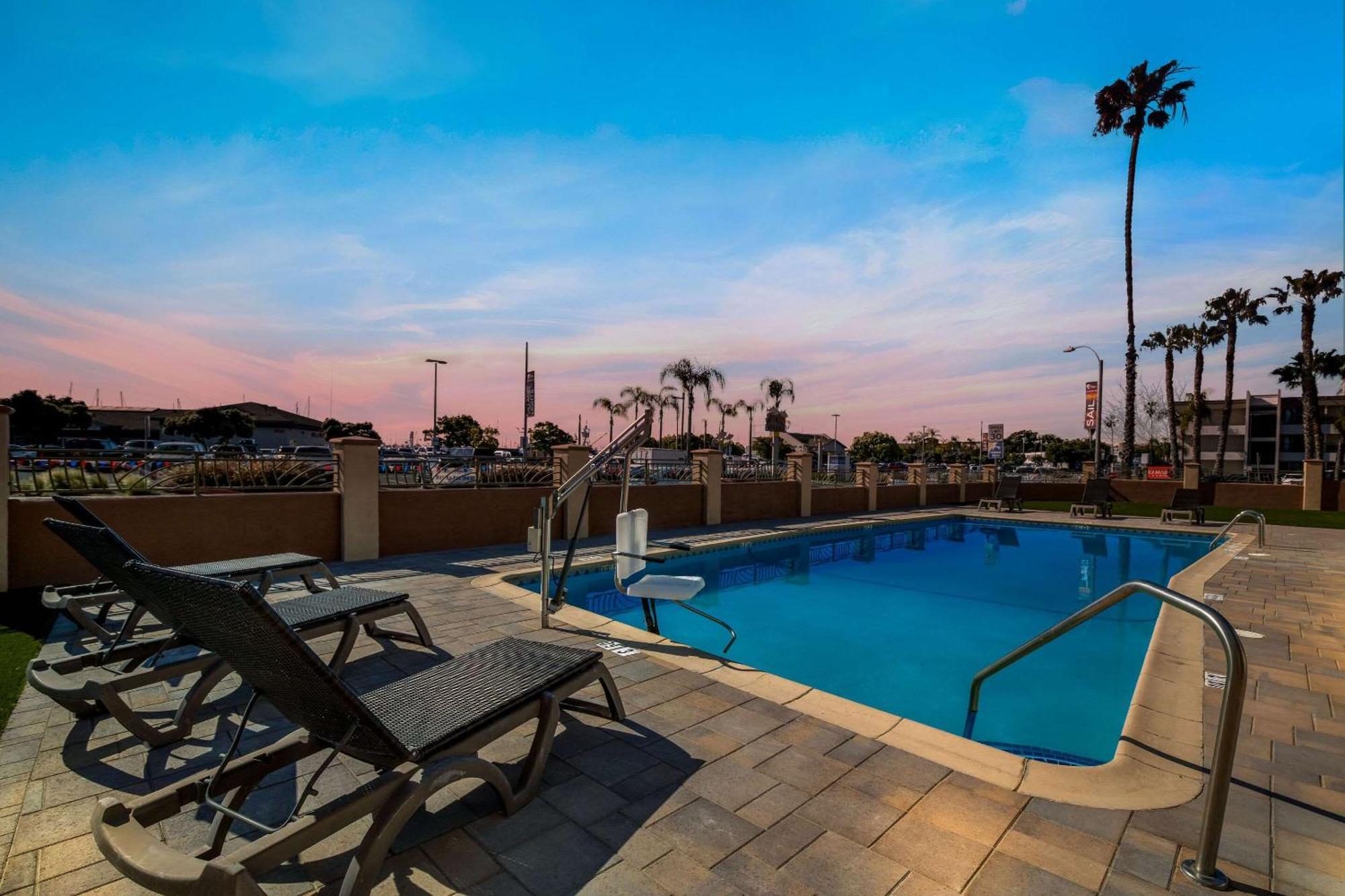 Comfort Inn San Diego Airport At The Harbor מראה חיצוני תמונה