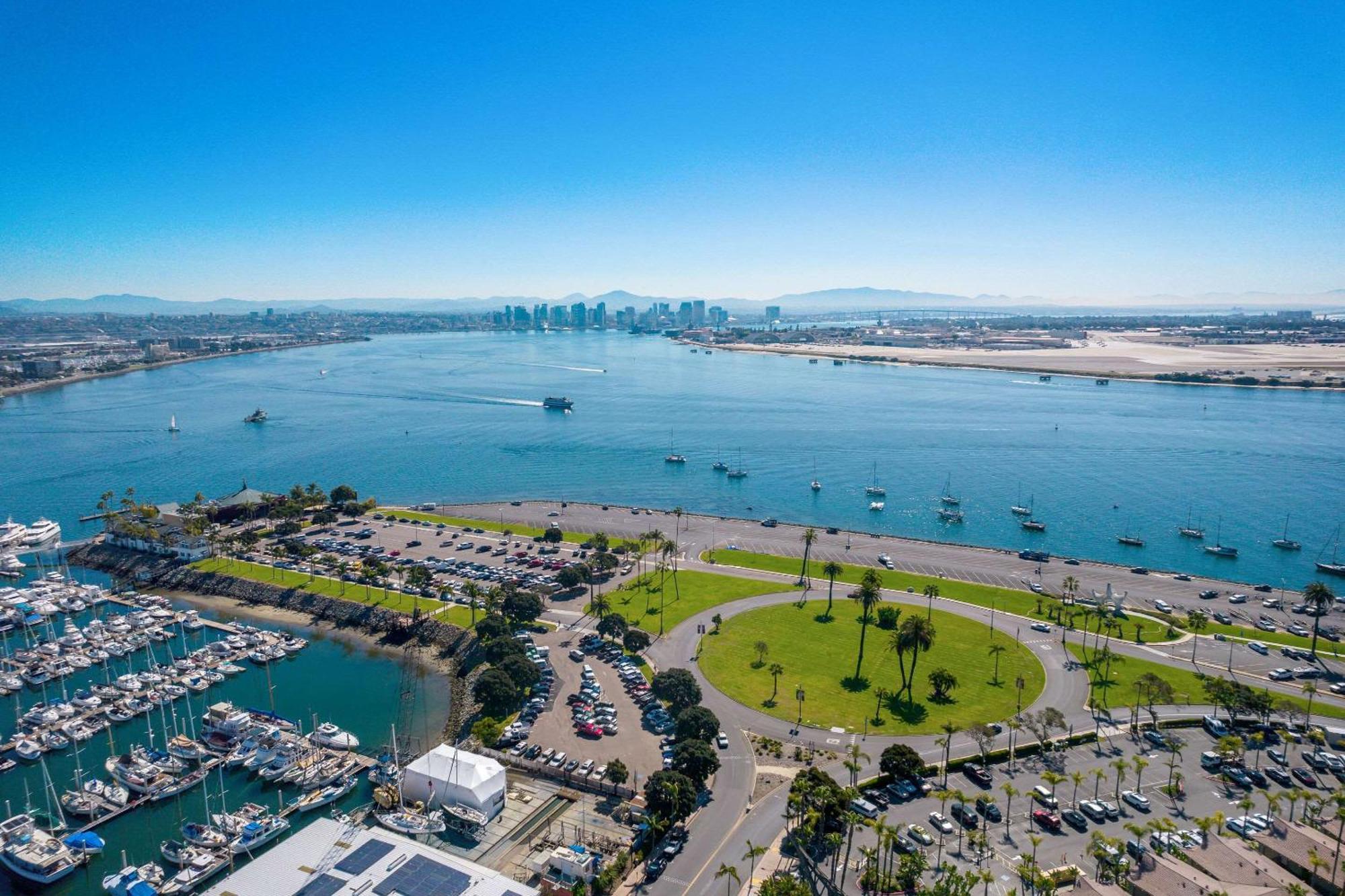 Comfort Inn San Diego Airport At The Harbor מראה חיצוני תמונה