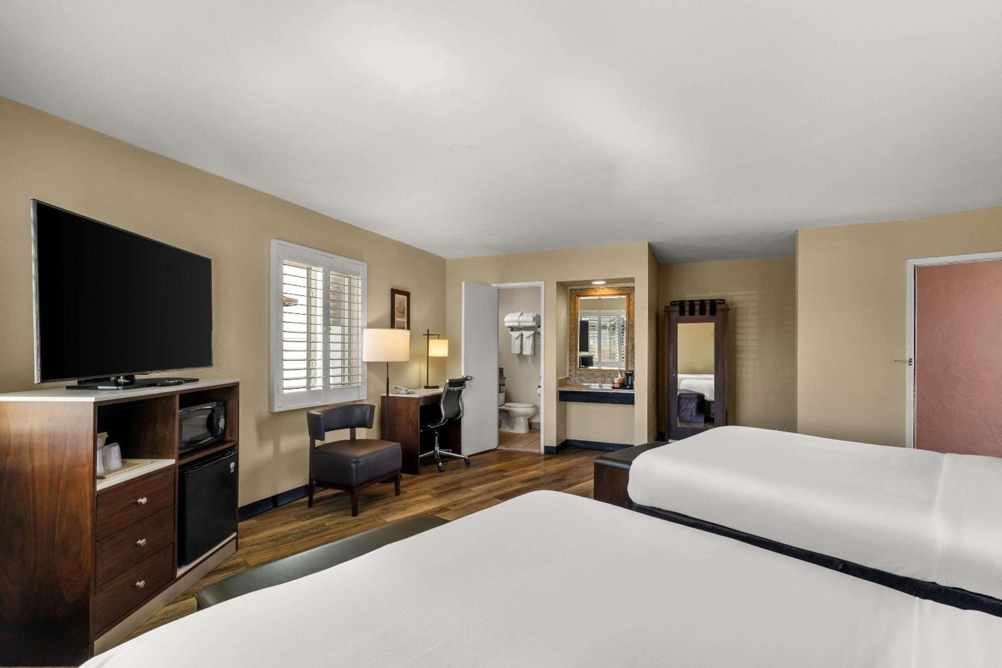Comfort Inn San Diego Airport At The Harbor מראה חיצוני תמונה