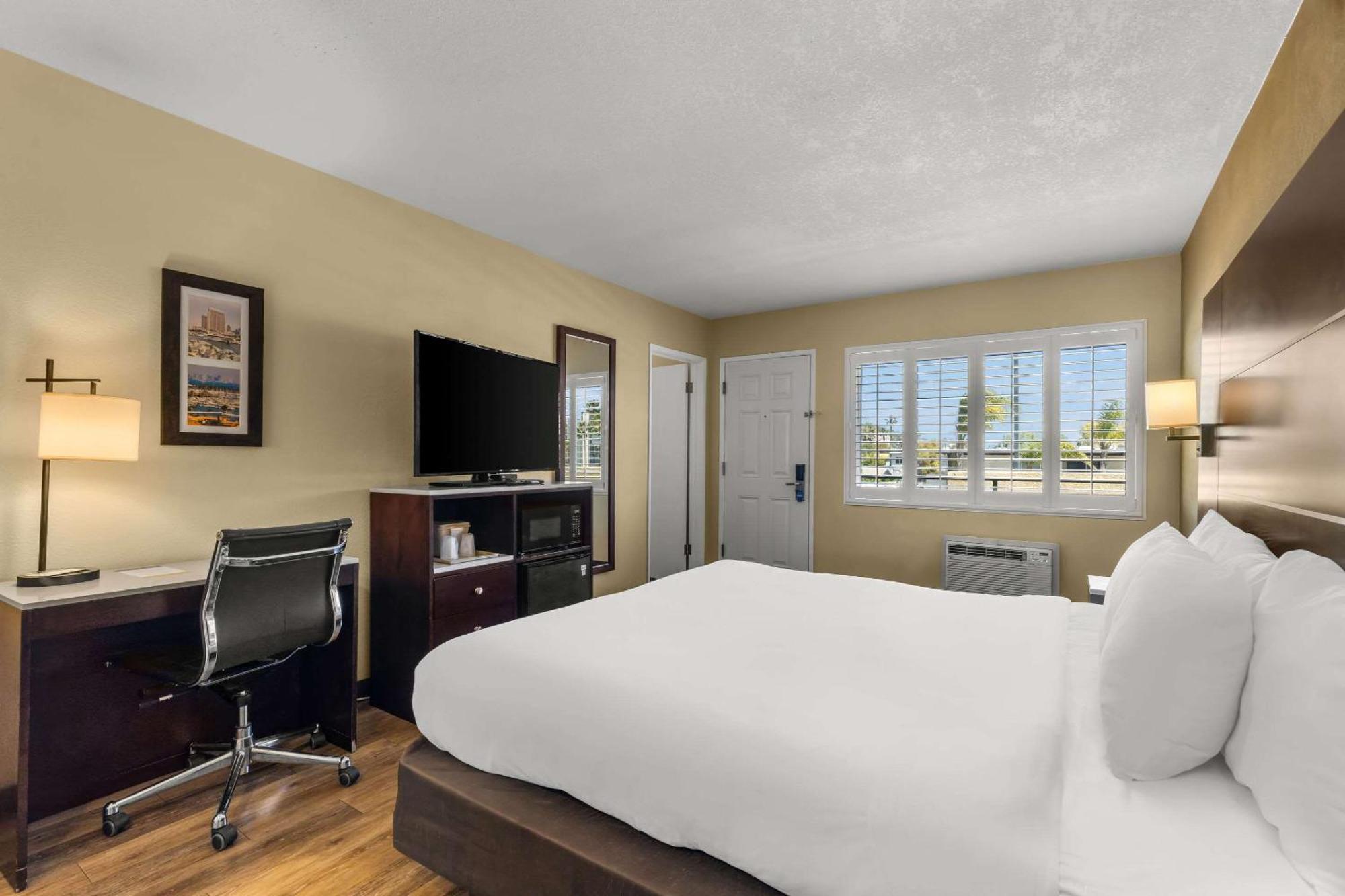 Comfort Inn San Diego Airport At The Harbor מראה חיצוני תמונה